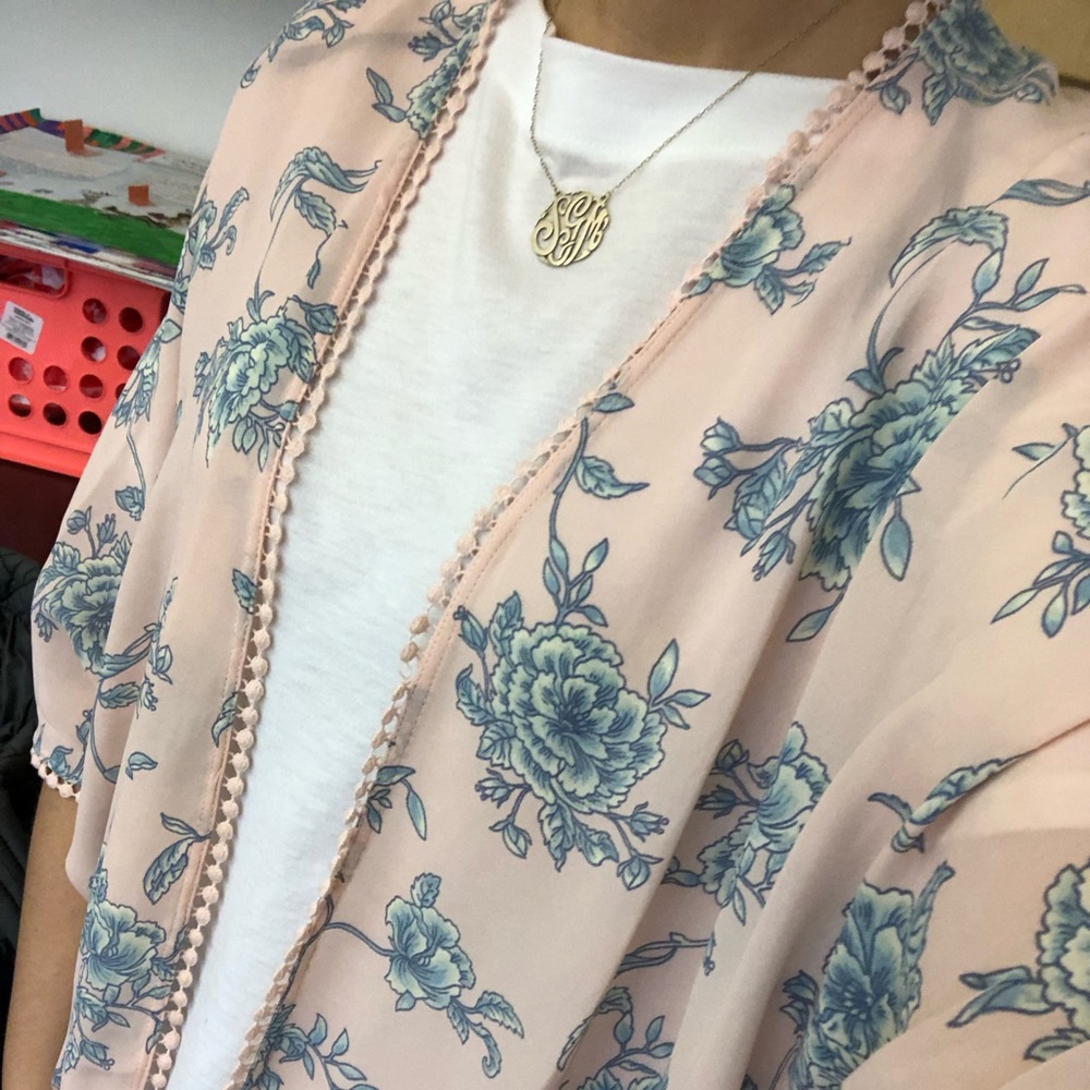 Blush Floral Kimono Wrap